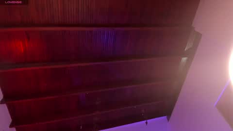 Im Hazel online show from 26, 2, 2025