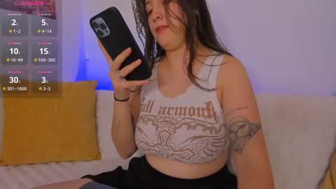 Im Hazel online show from 9, 7, 2026