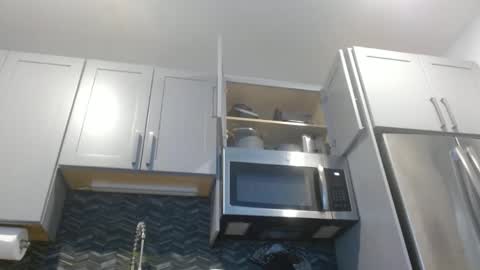 Hazel online show from 5, 1, 2025