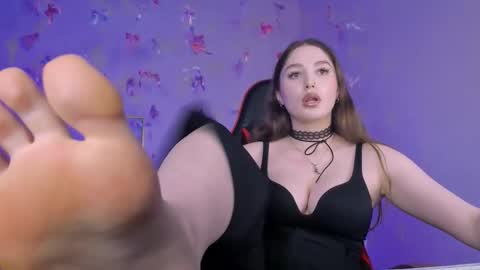 Snapshot of hazel_sullivan chatting on 17, 11, 2025 Hazel online show from 17, 11, 2025