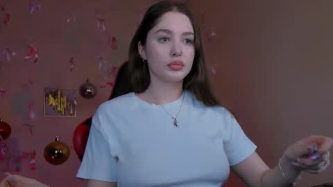 Snapshot of hazel_sullivan chatting on 15, 12, 2025 Hazel online show from 15, 12, 2025