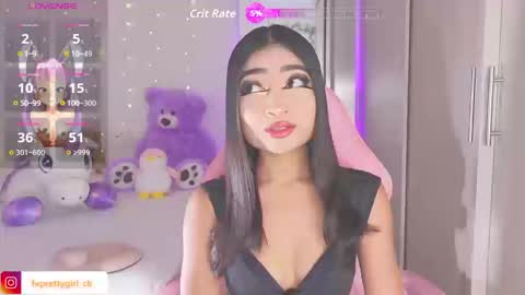 Snapshot of hazelbabee_ chatting on 13, 9, 2025 Lynn online show from 13, 9, 2025