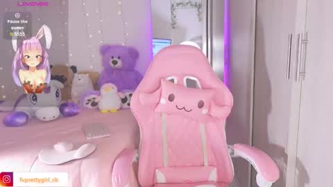 Snapshot of hazelbabee_ chatting on 3, 11, 2025 Lynn online show from 3, 11, 2025