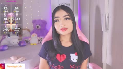 Snapshot of hazelbabee_ chatting on 27, 11, 2025 Lynn online show from 27, 11, 2025