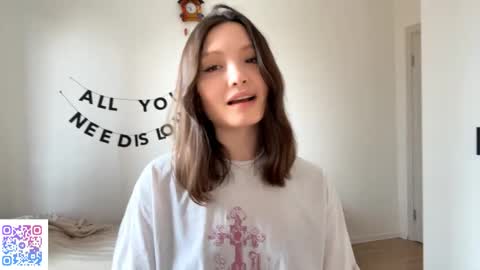 Kira online show from 10, 5, 2026