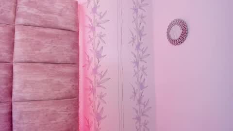 Snapshot of hazelmoret chatting on 10, 2, 2025 HazelMoret online show from 10, 2, 2025