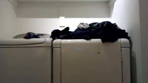 hdrsh08 online show from 4, 1, 2025