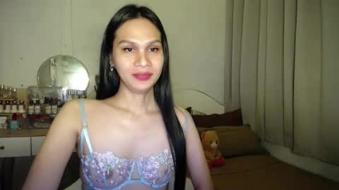 Snapshot of heather_bbyy chatting on 18, 11, 2025 heather_bbyy online show from 18, 11, 2025
