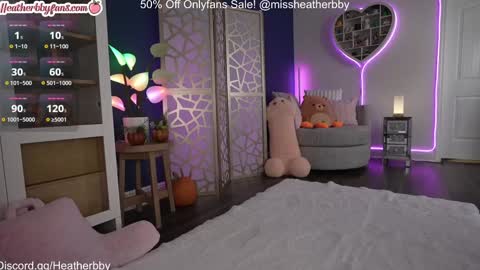 Snapshot of heatherbby chatting on 30, 11, 2025 Heather online show from 30, 11, 2025