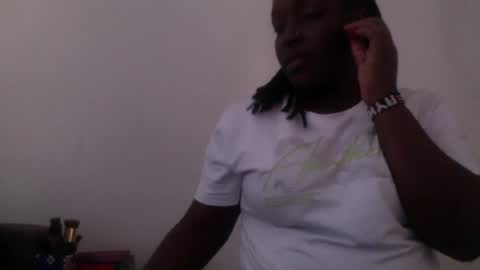 Snapshot of heaven_122 chatting on 9, 7, 2026 Angel online show from 9, 7, 2026