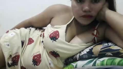 Snapshot of heavenlyeyes69 chatting on 16, 2, 2026 heavenlyeyes69 online show from 16, 2, 2026