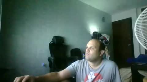 Snapshot of heavy_rebellxc chatting on 2, 11, 2025 Heavy Rebell online show from 2, 11, 2025