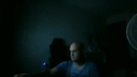 Snapshot of heavy_rebellxc chatting on 3, 11, 2025 Heavy Rebell online show from 3, 11, 2025