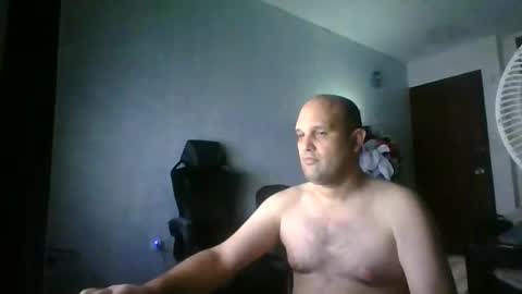 Snapshot of heavy_rebellxc chatting on 27, 11, 2025 Heavy Rebell online show from 27, 11, 2025