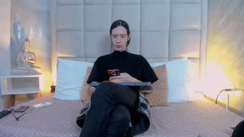 Keira Hecate online show from 27, 9, 2025