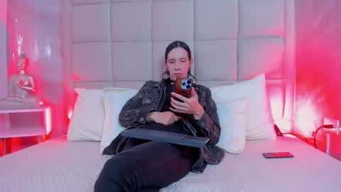 Keira Hecate online show from 29, 11, 2025