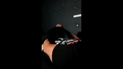 hecatoncheires187420 online show from 28, 4, 2026