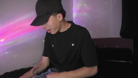 Snapshot of heellboy_ chatting on 25, 5, 2026 heellboy_ online show from 25, 5, 2026