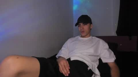 Snapshot of heellboy_ chatting on 29, 5, 2026 heellboy_ online show from 29, 5, 2026