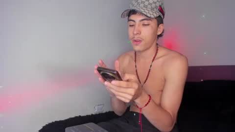 heellboy_ online show from 13, 7, 2026