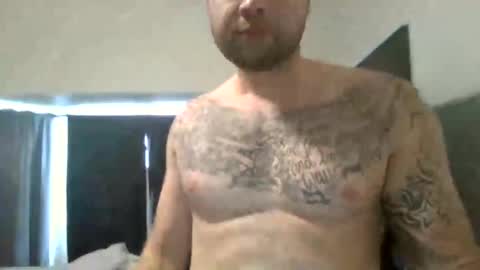 Snapshot of heffy56105232 chatting on 18, 12, 2025 Magic Mike online show from 18, 12, 2025