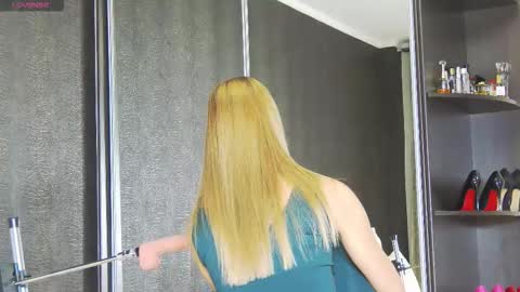 Helen online show from 25, 11, 2025