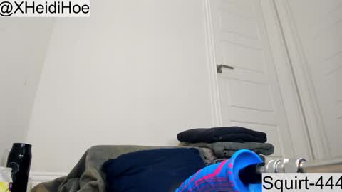 Manyvids    online show from 17, 11, 2025