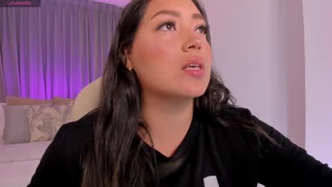 Heidy online show from 5, 3, 2025