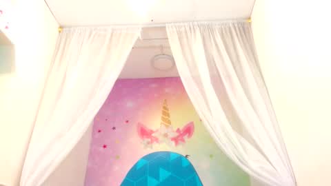 Snapshot of heidy_wells chatting on 24, 2, 2025 Heidy online show from 24, 2, 2025