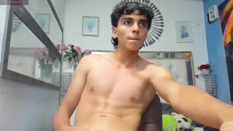 Snapshot of heiker_ chatting on 4, 3, 2025 heiker_ online show from 4, 3, 2025