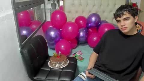 Snapshot of heiker_ chatting on 16, 10, 2025 heiker_ online show from 16, 10, 2025