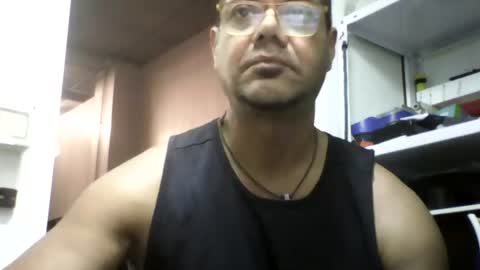 Snapshot of heistt chatting on 2, 8, 2026 Heist Stein online show from 2, 8, 2026