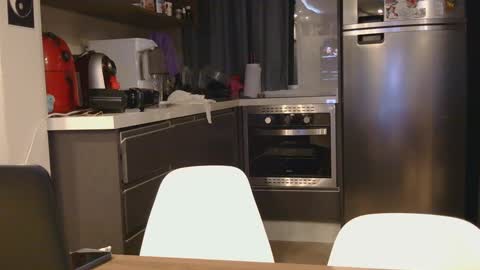 Snapshot of heitorbaumann2 chatting on 6, 10, 2025 Heitor Baumann online show from 6, 10, 2025