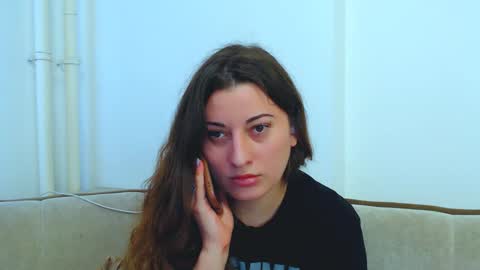 helen_adams_ online show from 21, 1, 2025