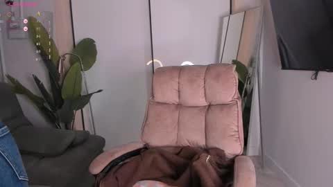 Helen online show from 9, 11, 2025