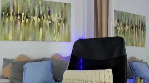 Snapshot of helena_santos01 chatting on 25, 1, 2025 Helena Santos online show from 25, 1, 2025