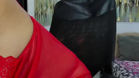 Snapshot of helena_santos01 chatting on 14, 9, 2025 Helena Santos online show from 14, 9, 2025