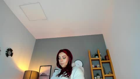 Helena online show from 26, 9, 2025
