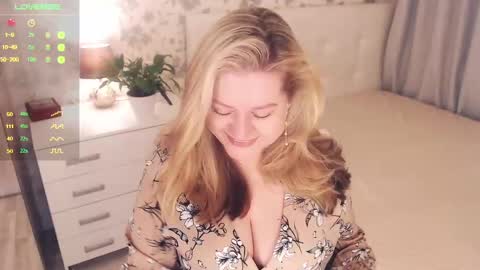 Snapshot of helenbonham chatting on 20, 12, 2024 Helena Bonham online show from 20, 12, 2024