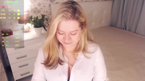 Snapshot of helenbonham chatting on 21, 12, 2024 Helena Bonham online show from 21, 12, 2024