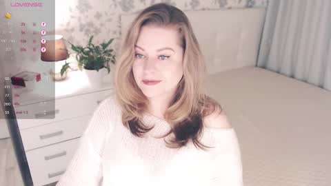 Snapshot of helenbonham chatting on 20, 9, 2025 Helena Bonham online show from 20, 9, 2025