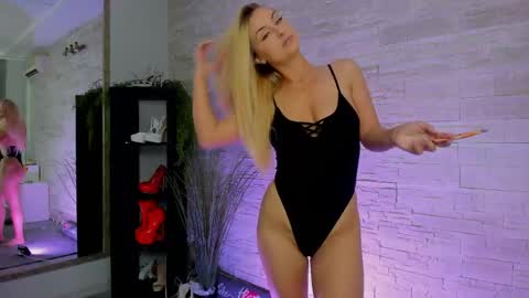 Helen online show from 24, 5, 2026