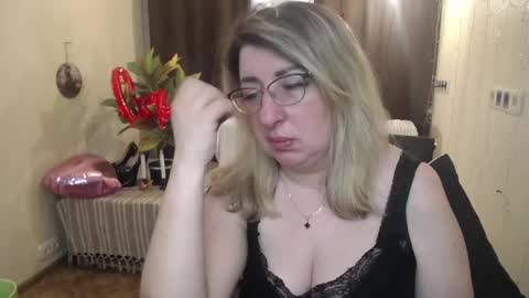 Snapshot of helenenigma chatting on 21, 2, 2025 helenenigma online show from 21, 2, 2025