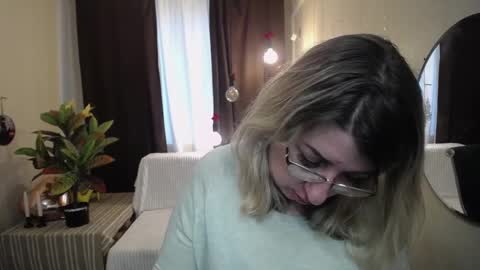 Snapshot of helenenigma chatting on 7, 3, 2025 helenenigma online show from 7, 3, 2025