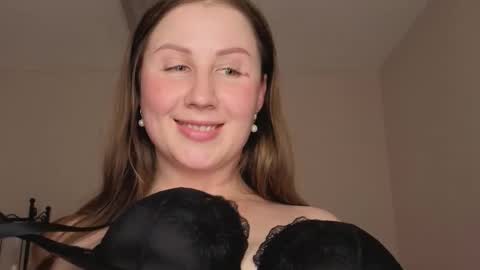 Helen online show from 27, 3, 2026