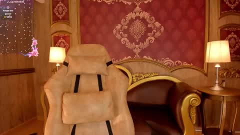 Helen or Hells online show from 23, 10, 2025