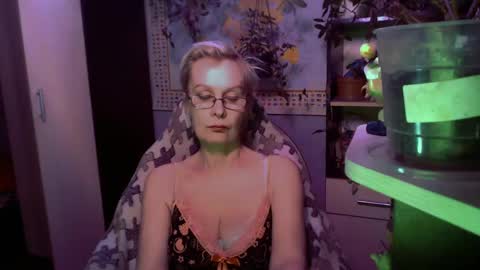 Helga online show from 7, 5, 2026