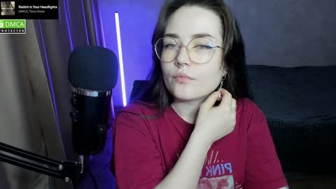 Snapshot of hell_hotline chatting on 28, 12, 2024 Red online show from 28, 12, 2024