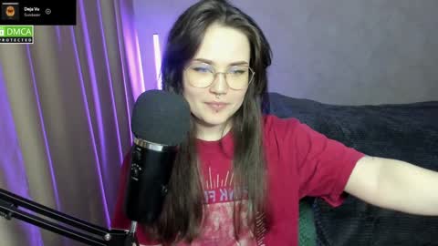 Snapshot of hell_hotline chatting on 20, 1, 2025 Red online show from 20, 1, 2025