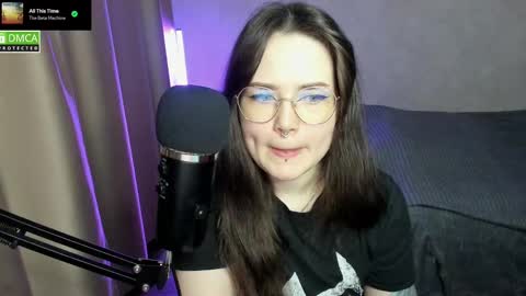 Snapshot of hell_hotline chatting on 13, 2, 2025 Red online show from 13, 2, 2025